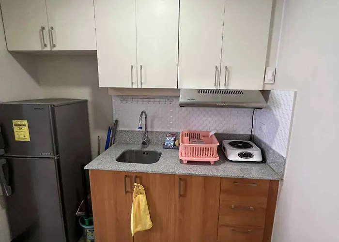 Apartment Staycation In Manhattan Heights Tower C Beside Alimall Cubao 5 Pax Manila