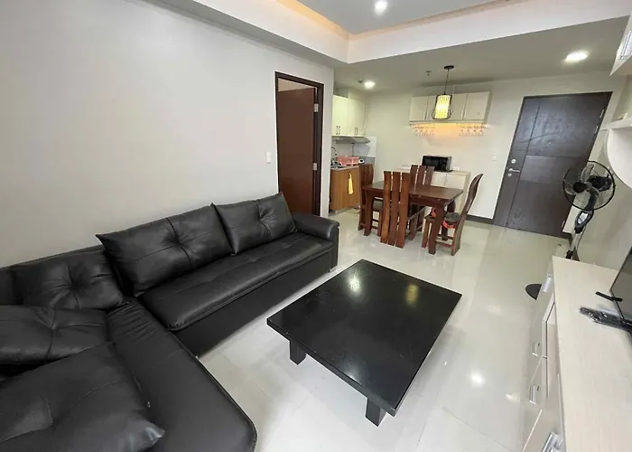 Staycation In Manhattan Heights Tower C Beside Alimall Cubao 5 Pax Apartment *